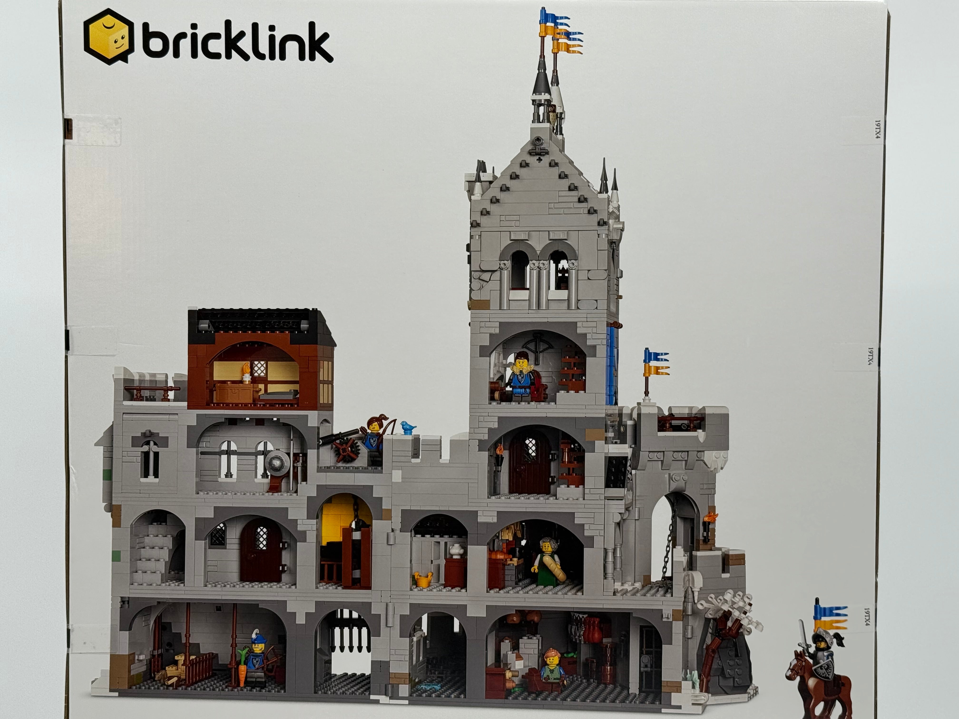MOUNTAIN FORTRESS (910029)