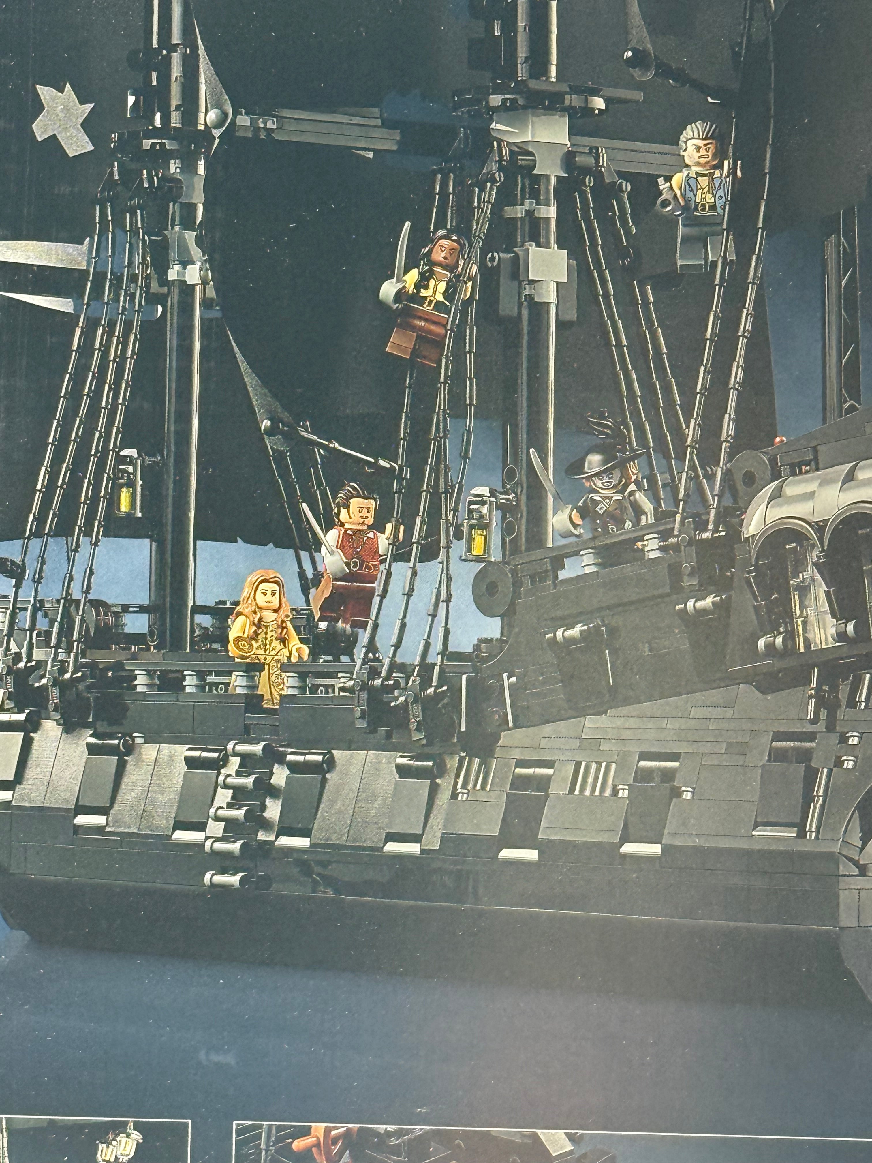 CAPTIAN JACK SPARROW PIRATE SHIP (10365)