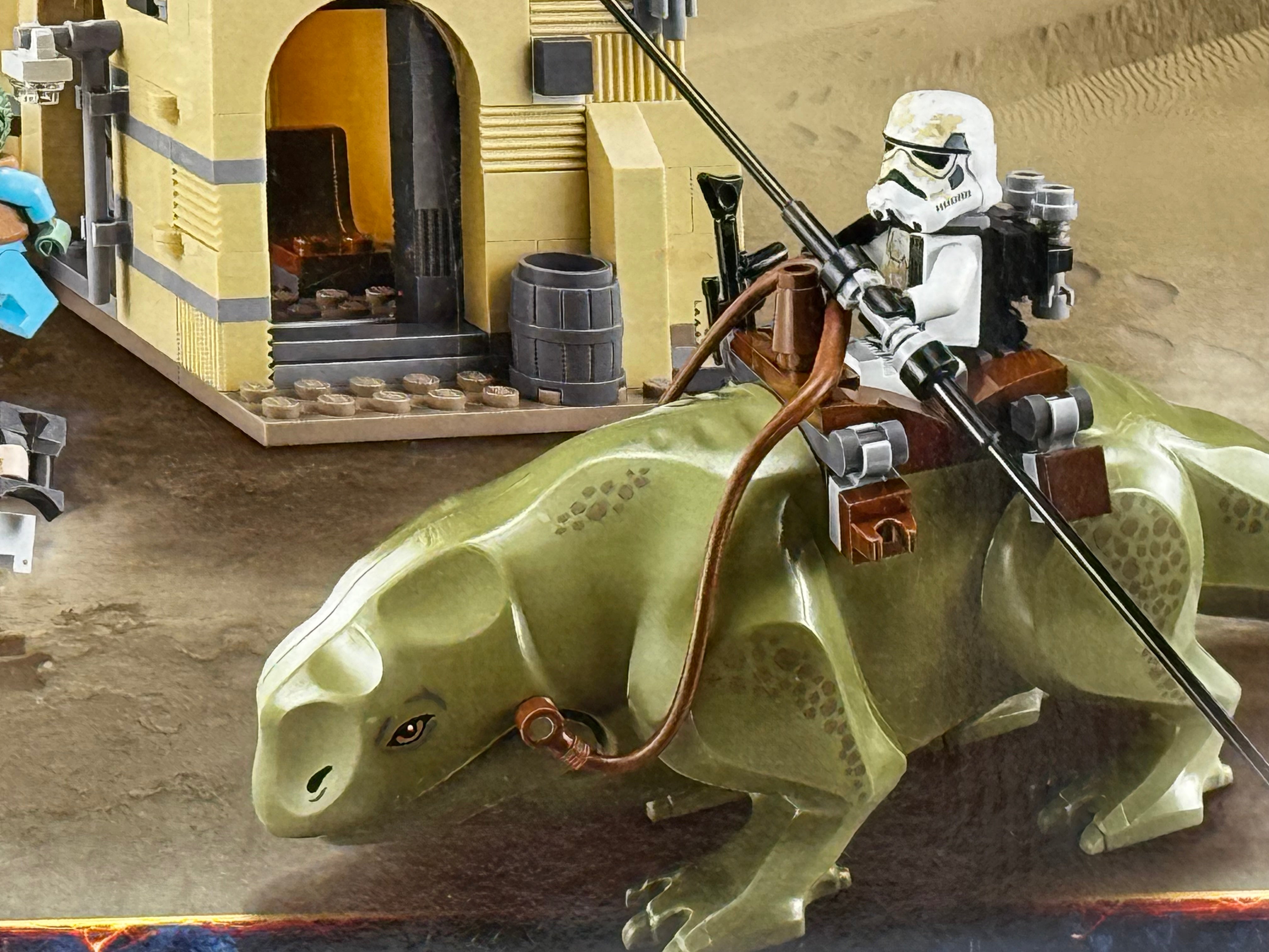 MOS EISLEY CANTINA (75052)