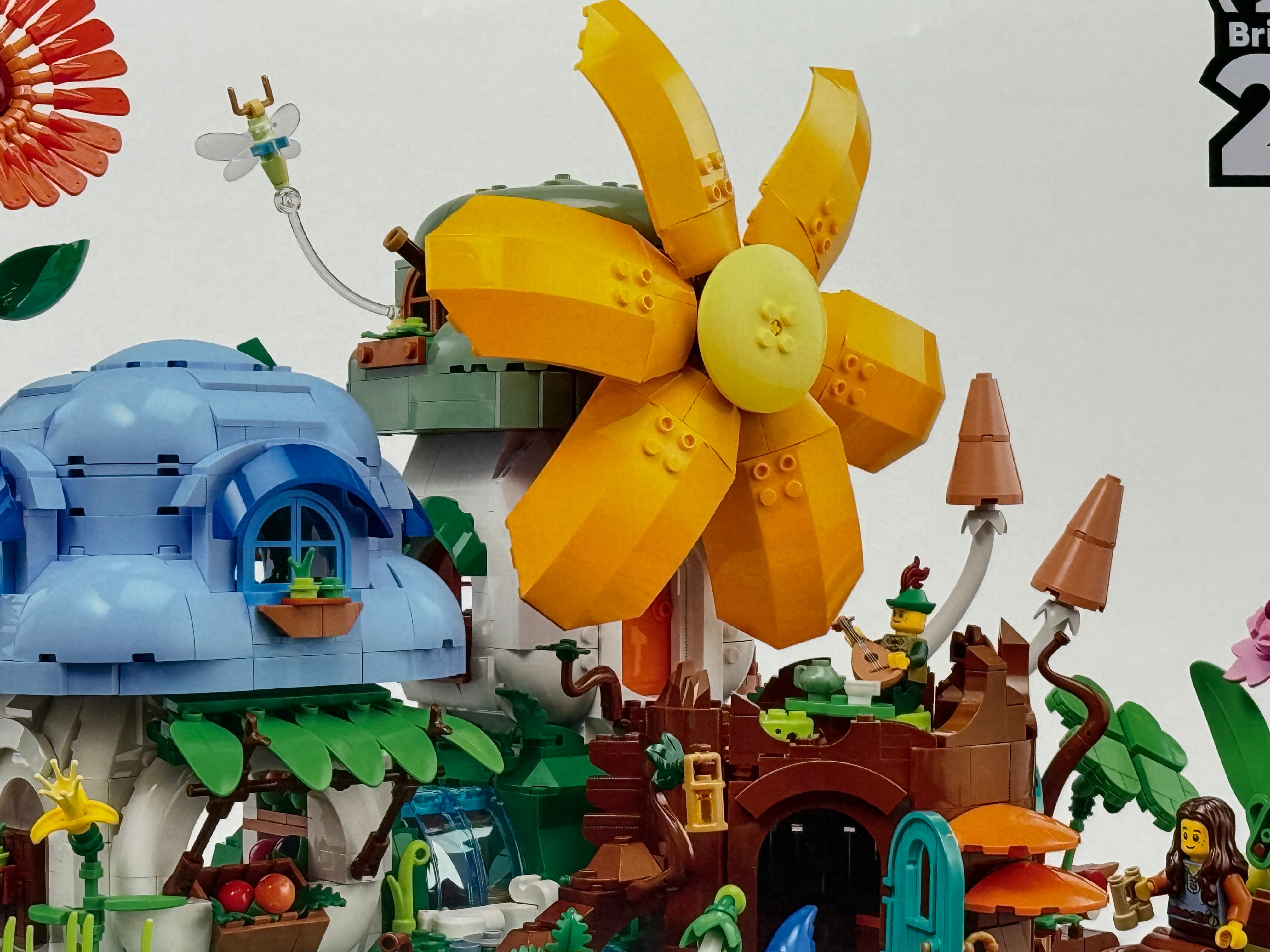 MUSHROOM VILLAGE (910051)