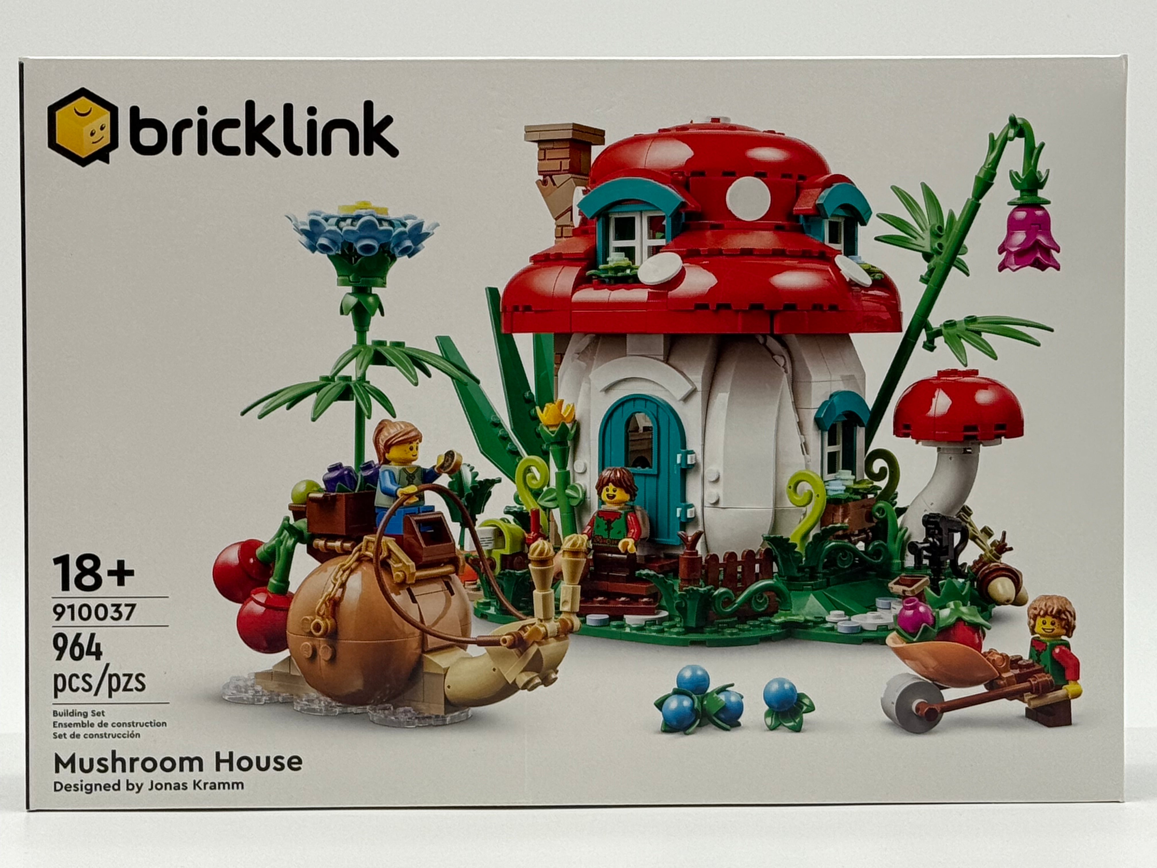 MUSHROOM HOUSE (910037)