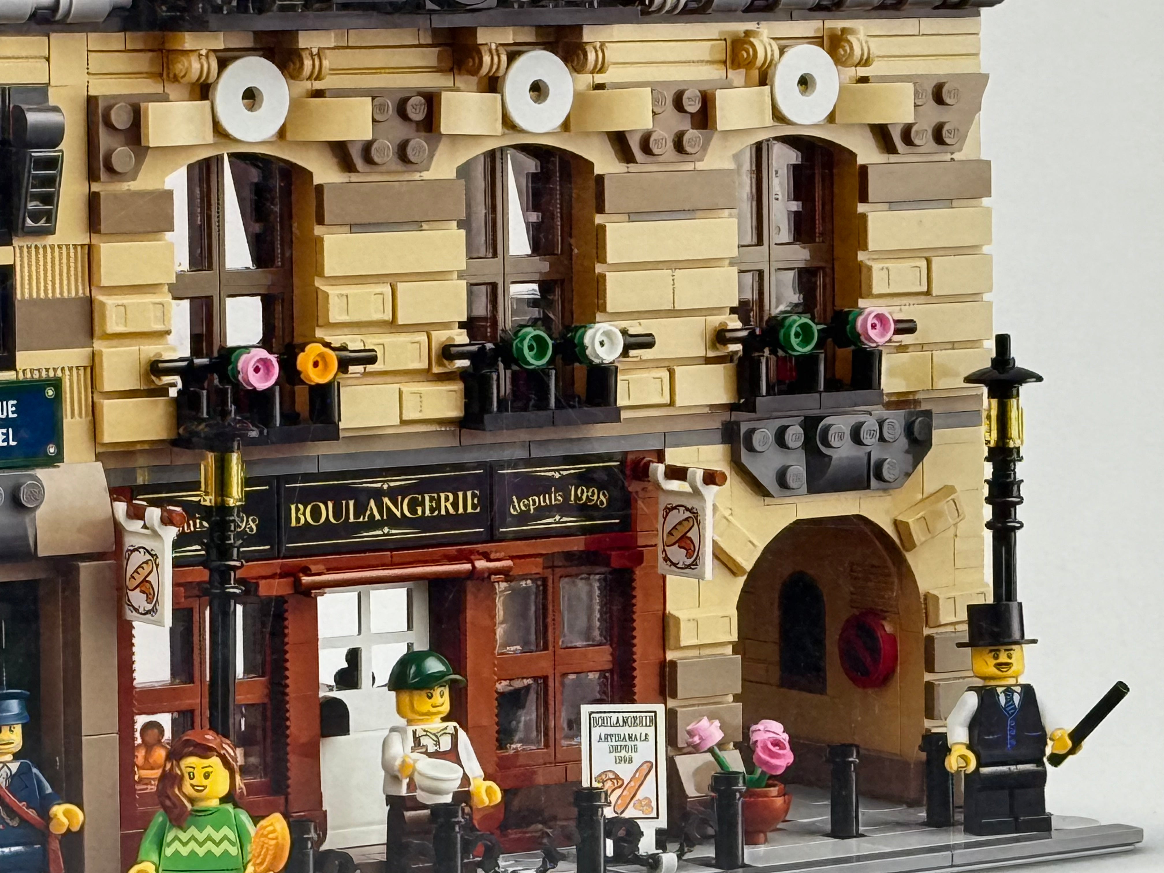 PARISIAN STREET (910032)
