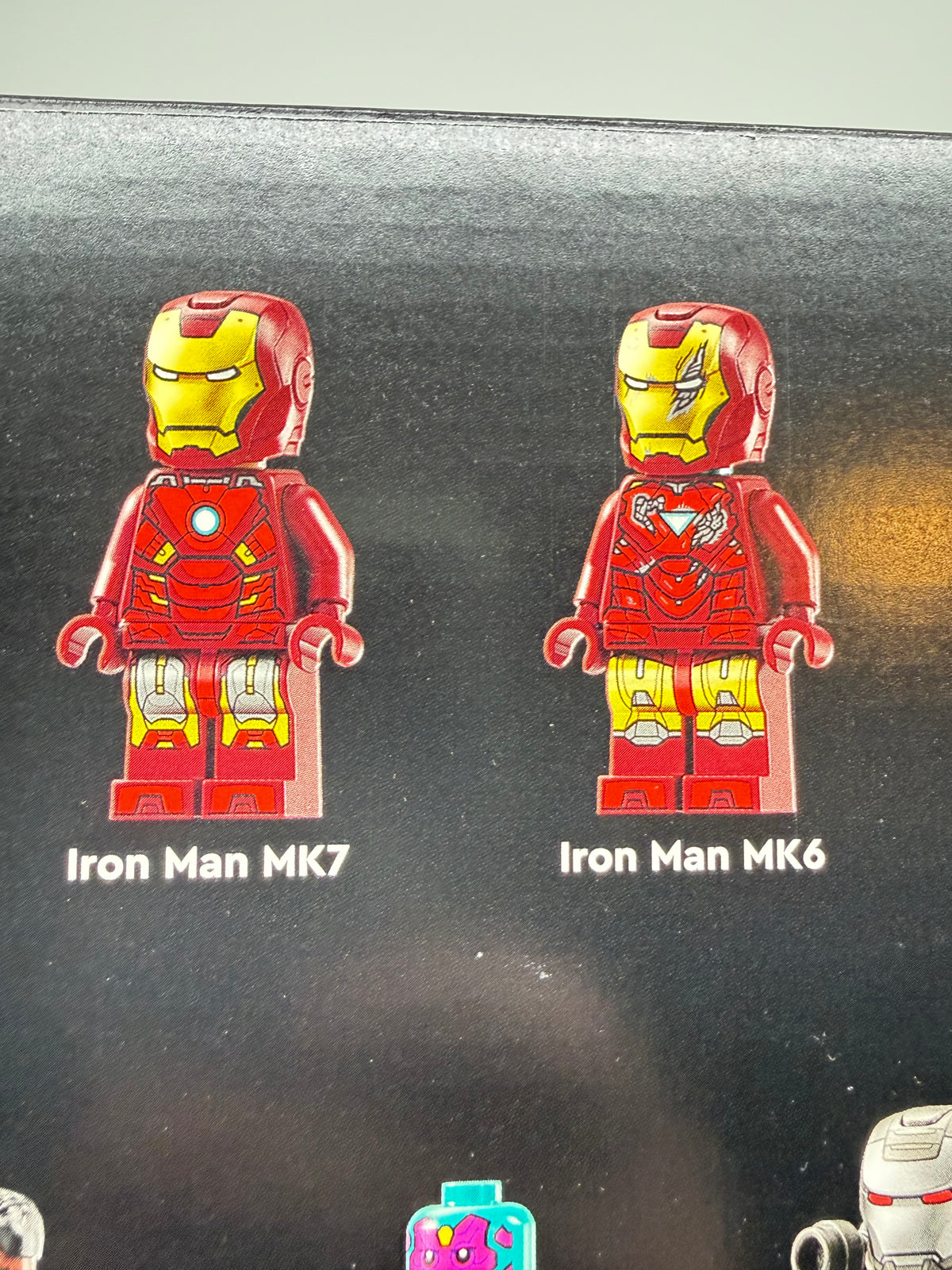 AVENGERS TOWER (76269)