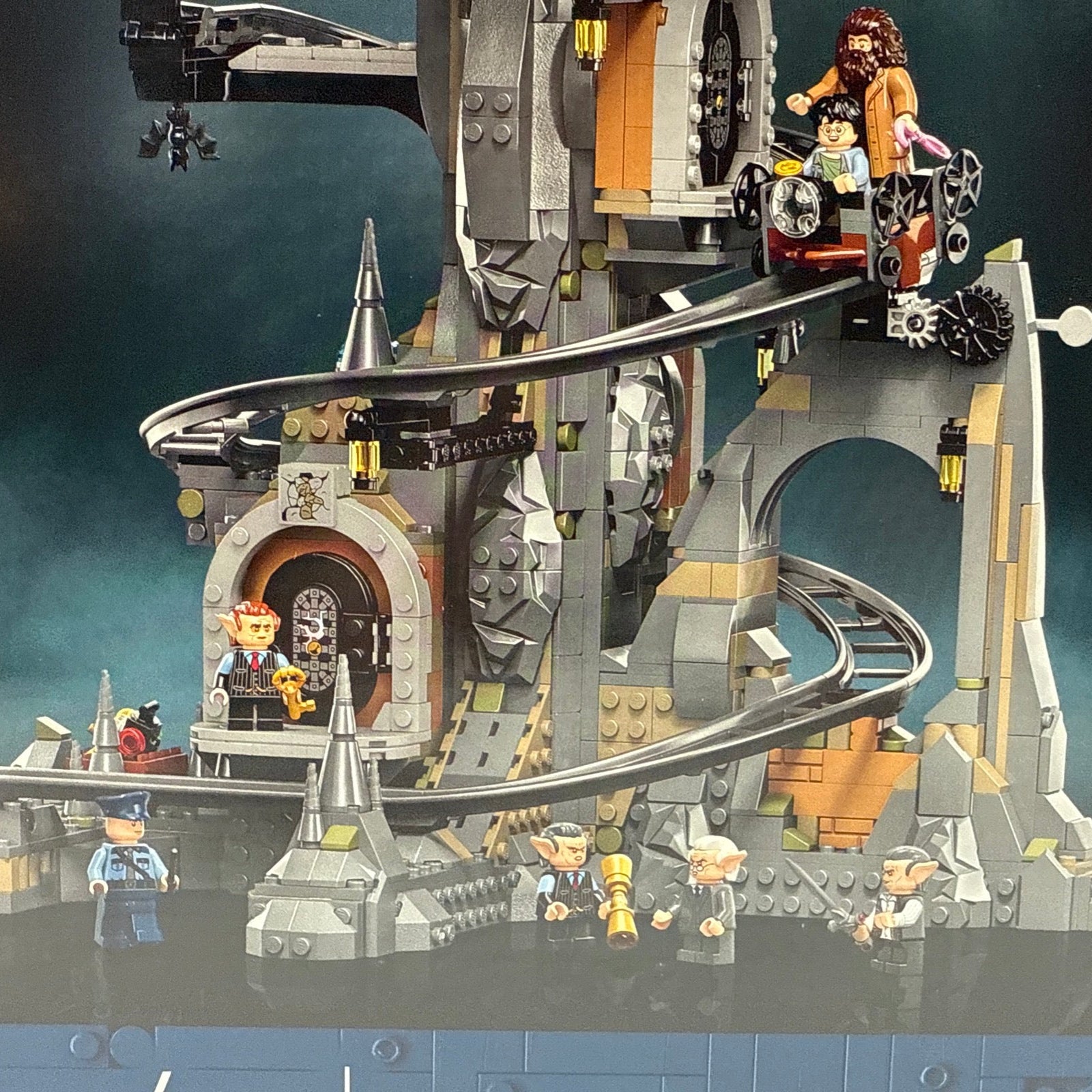 GRINGOTTS WIZARDING BANK (76417)