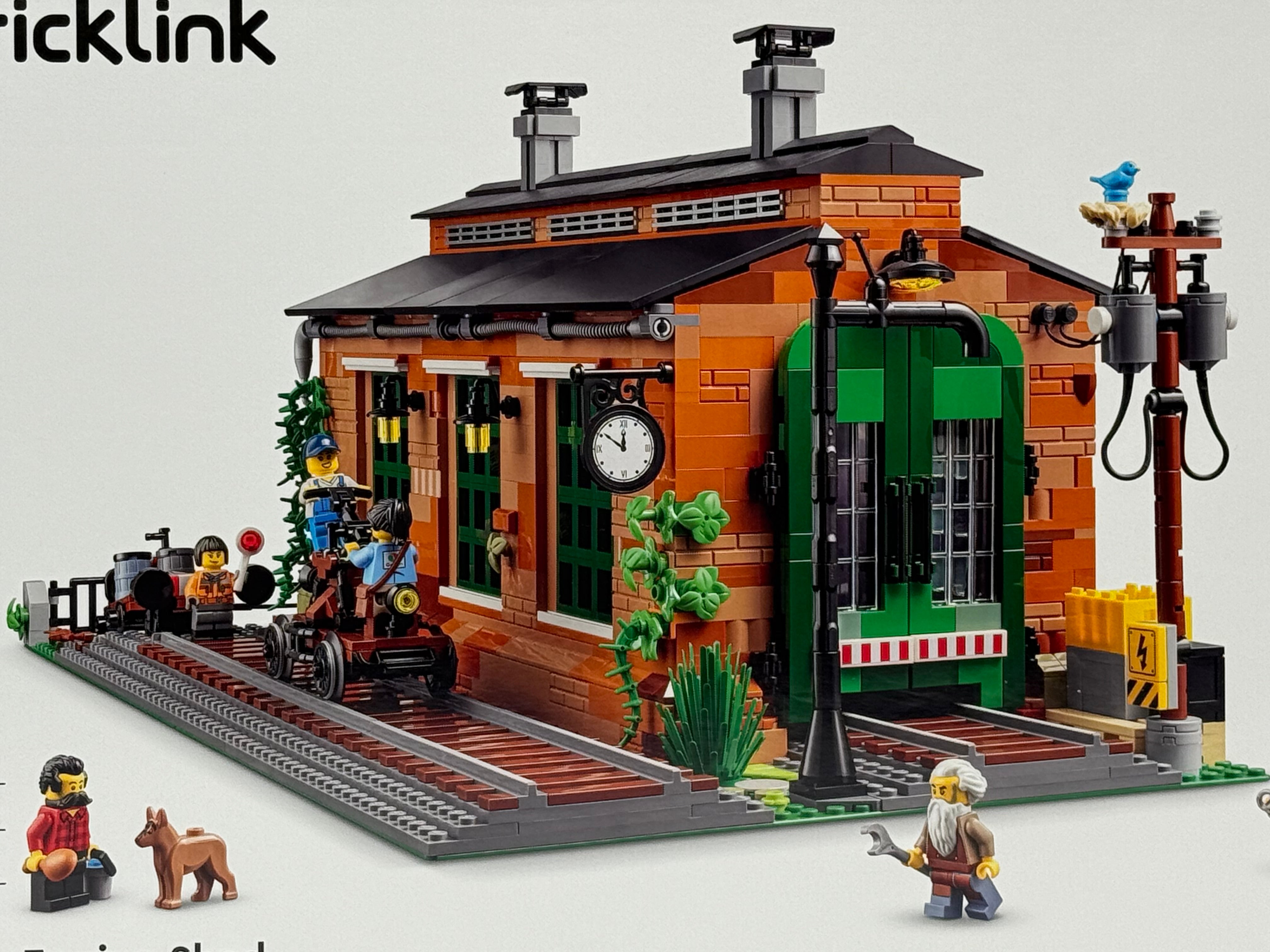 OLD TRAIN ENGINE SHED (910033)