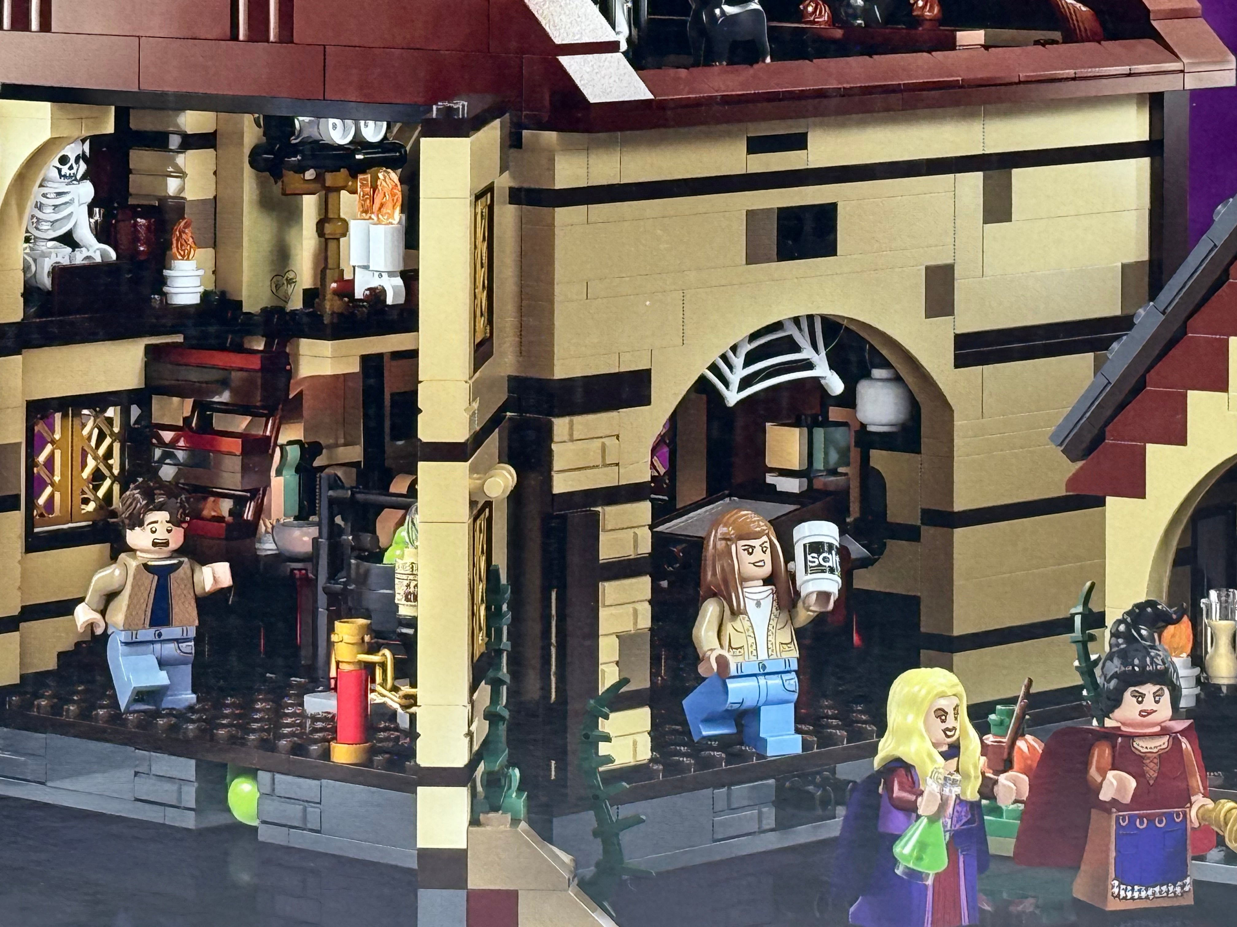 HOCUS POCUS (21341)