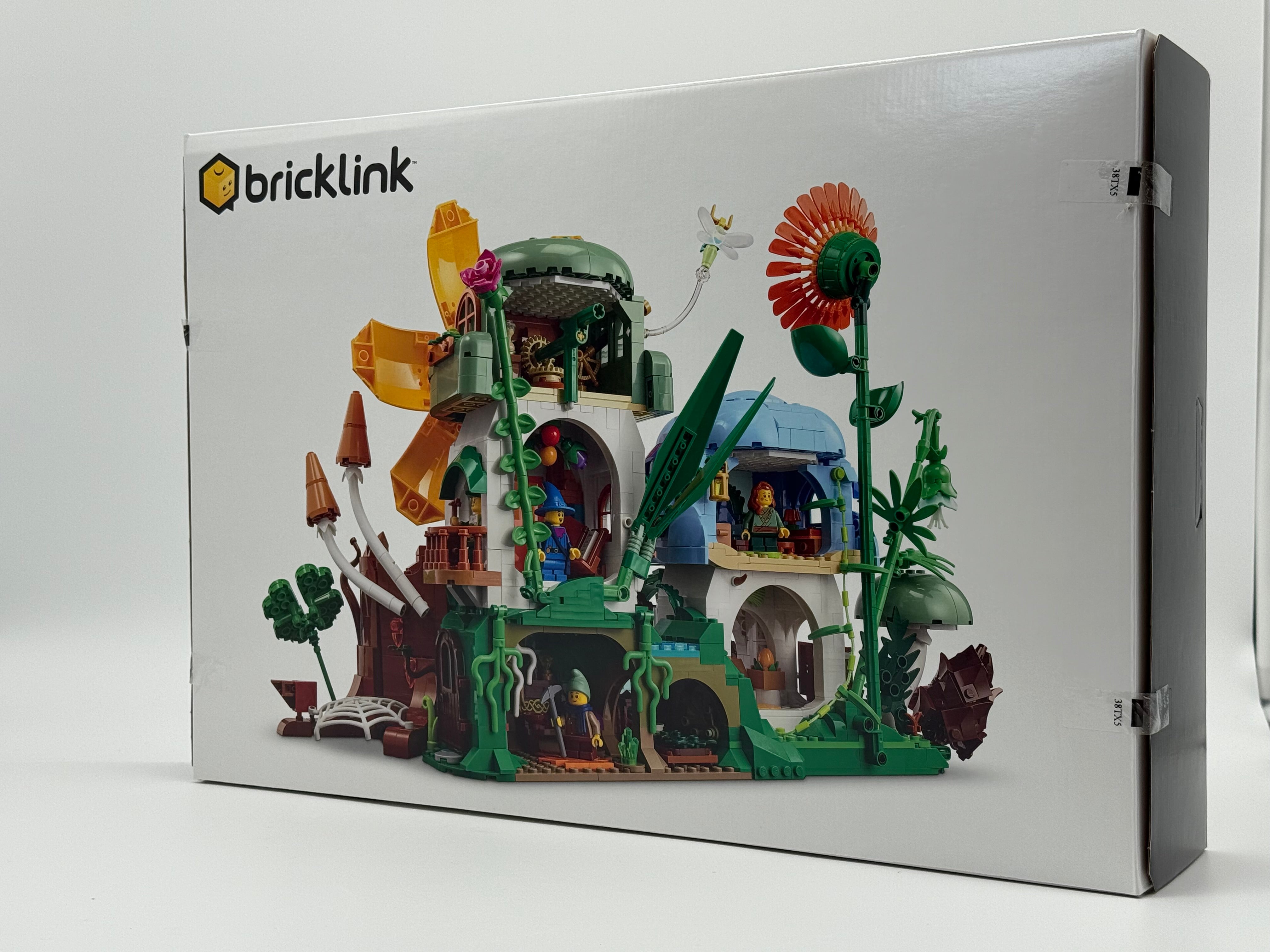 MUSHROOM VILLAGE (910051)