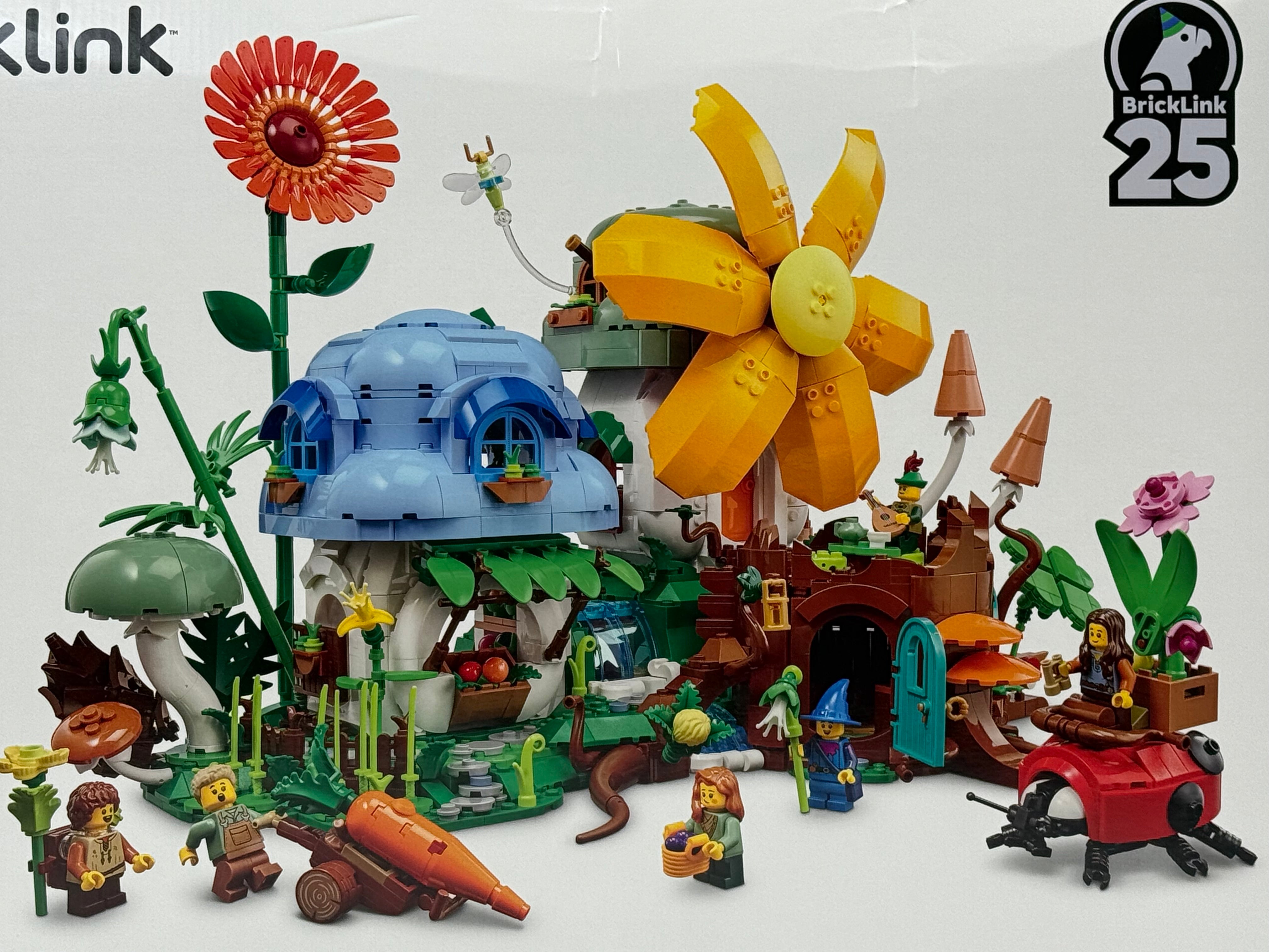 MUSHROOM VILLAGE (910051)